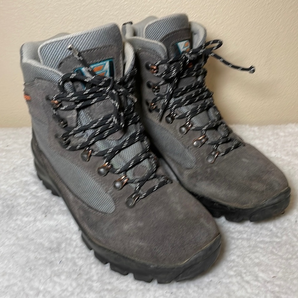 TREZETA GoreTex Hiking Boot Size 8.5